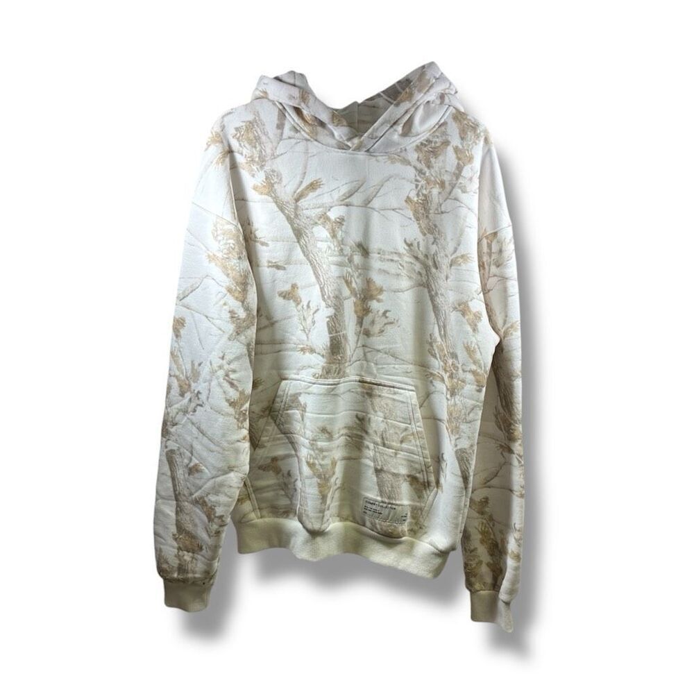 Comfrt NWOT Camo Hoodie in White Oak Size M